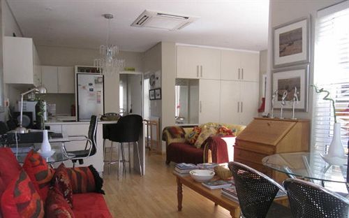 Navona Constantia Guest Cottage Cape Town Exterior photo